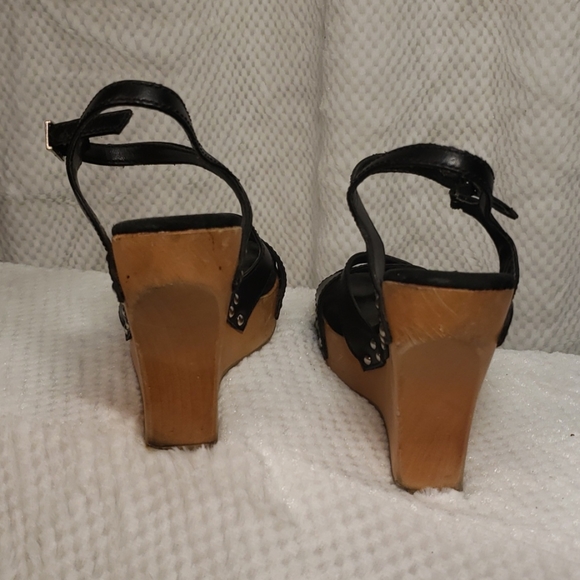 Wood Platform Heels by Steve Madden - Picture 4 of 8